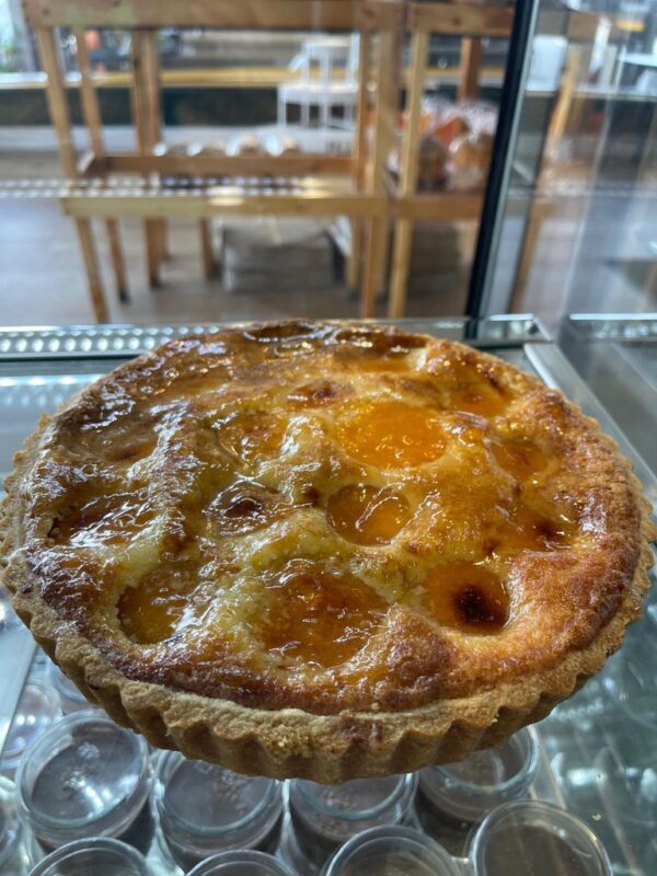 Apricot tart